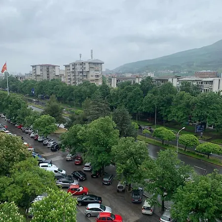Karposh Lueks Big Скопье
